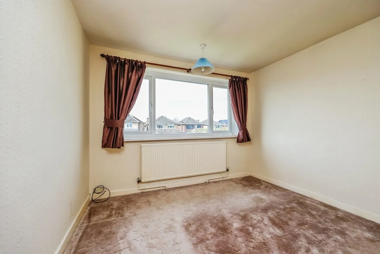 Vaughan Avenue, Hucknall, Nottingham, Nottinghamshire, NG15, photo 12