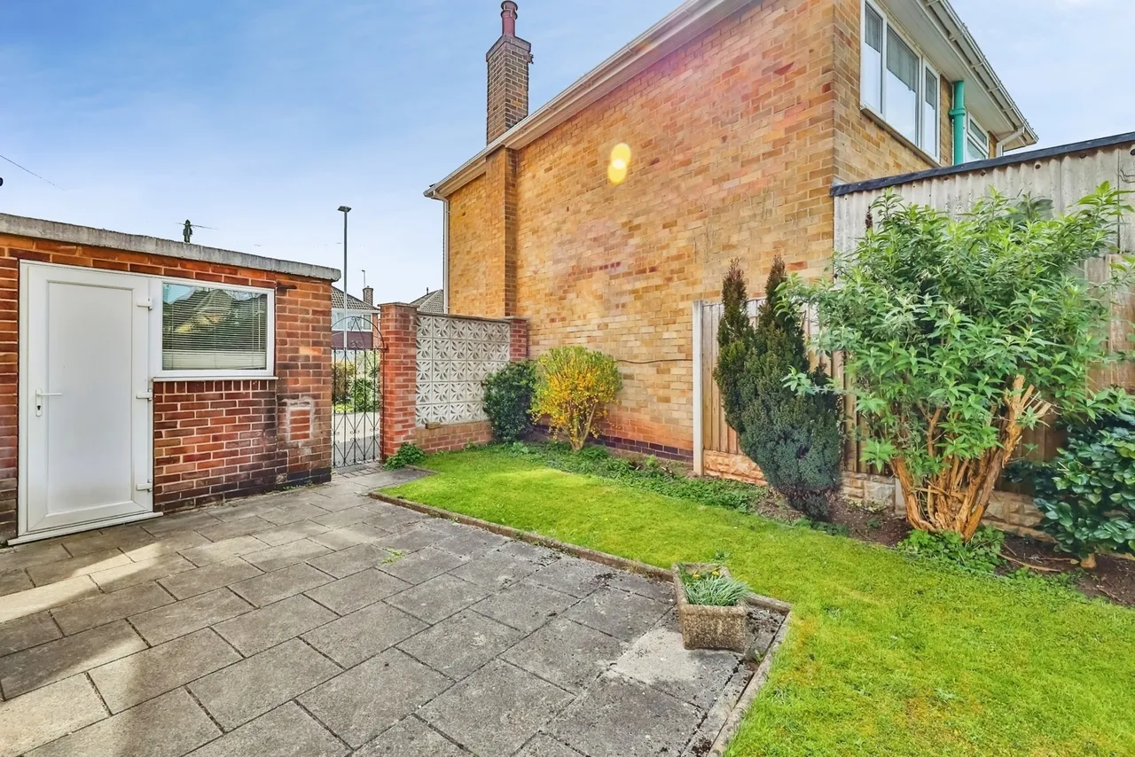 Vaughan Avenue, Hucknall, Nottingham, Nottinghamshire, NG15, photo 20