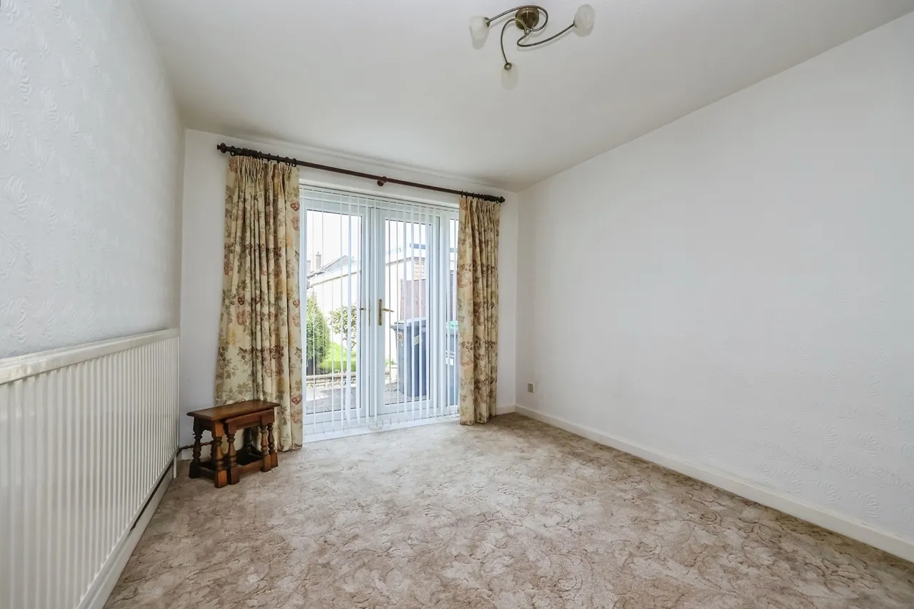 Vaughan Avenue, Hucknall, Nottingham, Nottinghamshire, NG15, photo 7