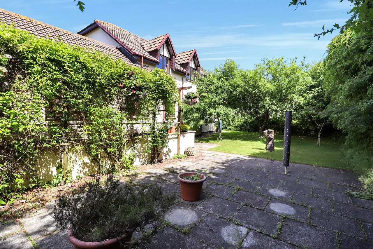 Sycamore Close, Instow, EX39, photo 31