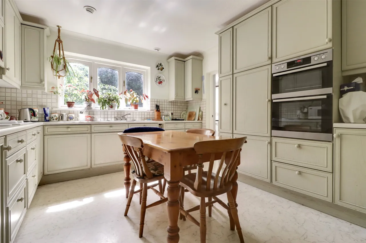 Sycamore Close, Instow, EX39, photo 3