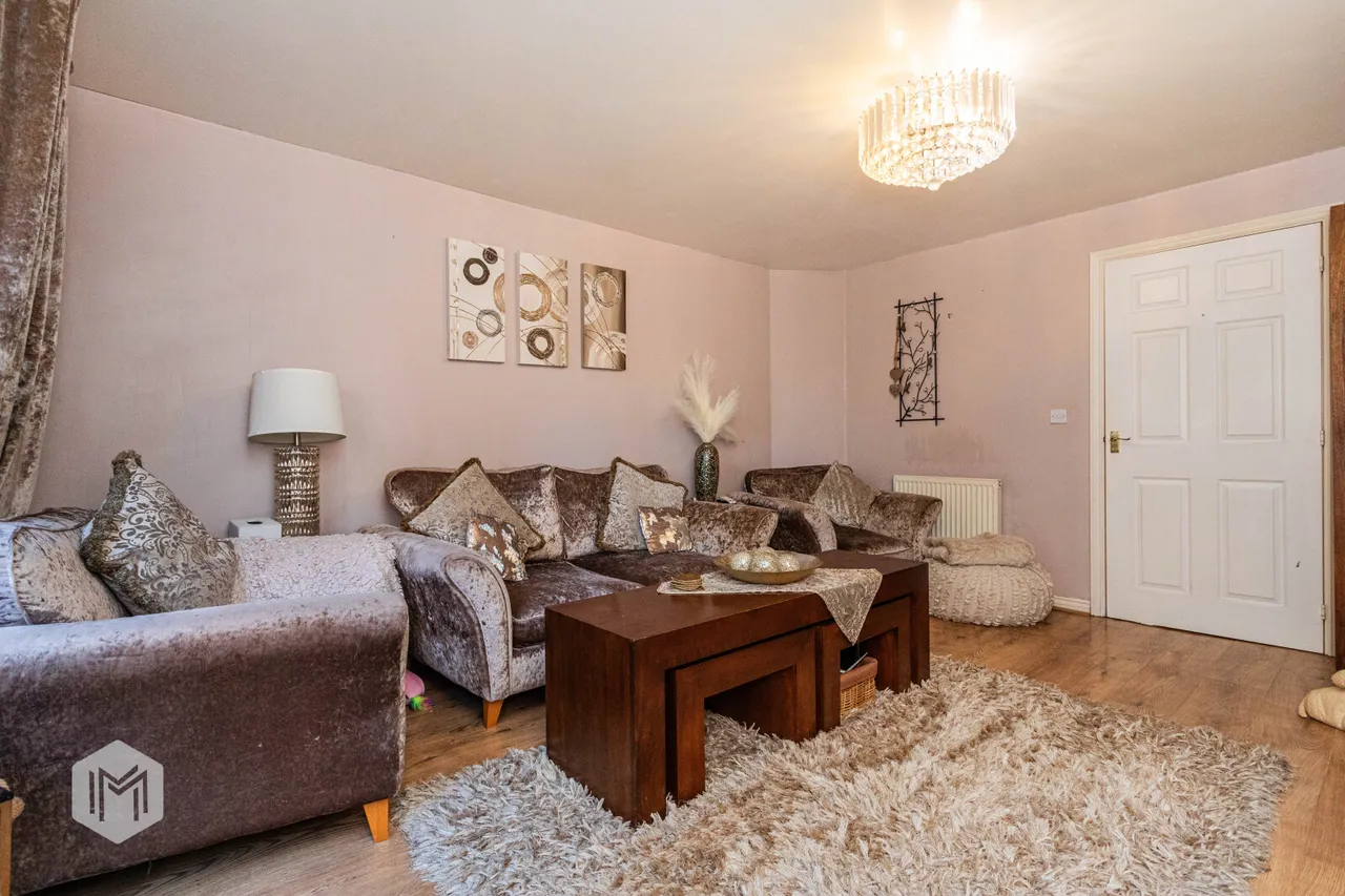Littlebrooke Close, Bolton, BL2 2GX, photo 2