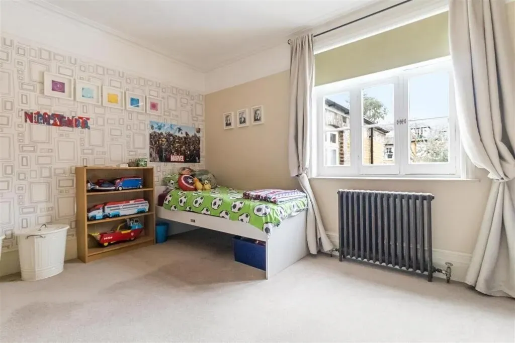 Birchington Road, Crouch End, N8, photo 27