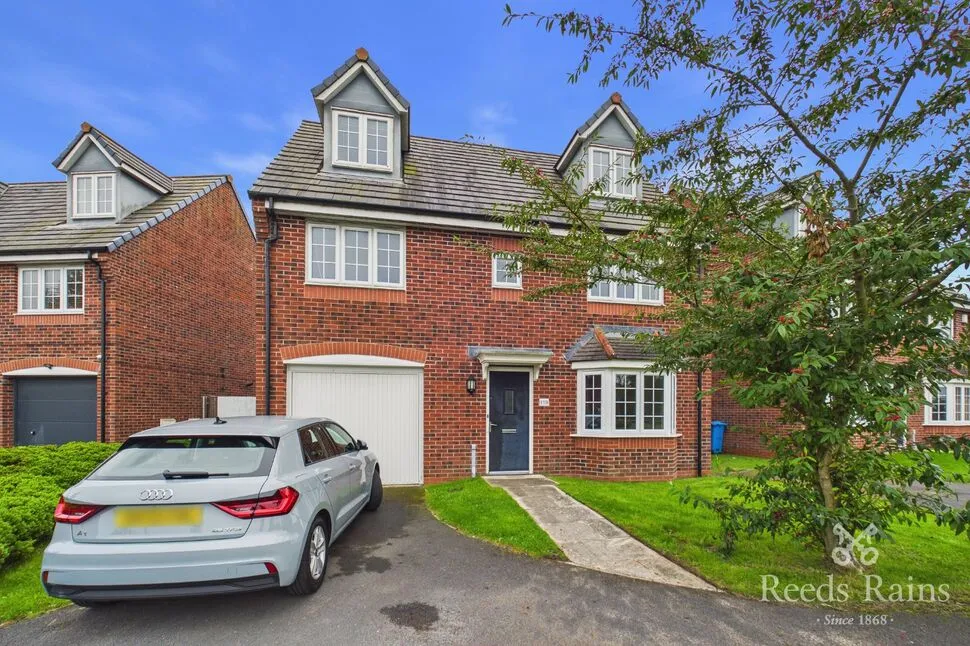 5 bed house for sale, Wesham Park Drive, Wesham, PR4