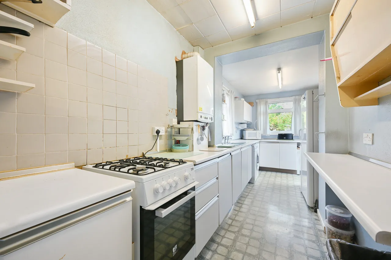 Weald Lane, Harrow, HA3, photo 5