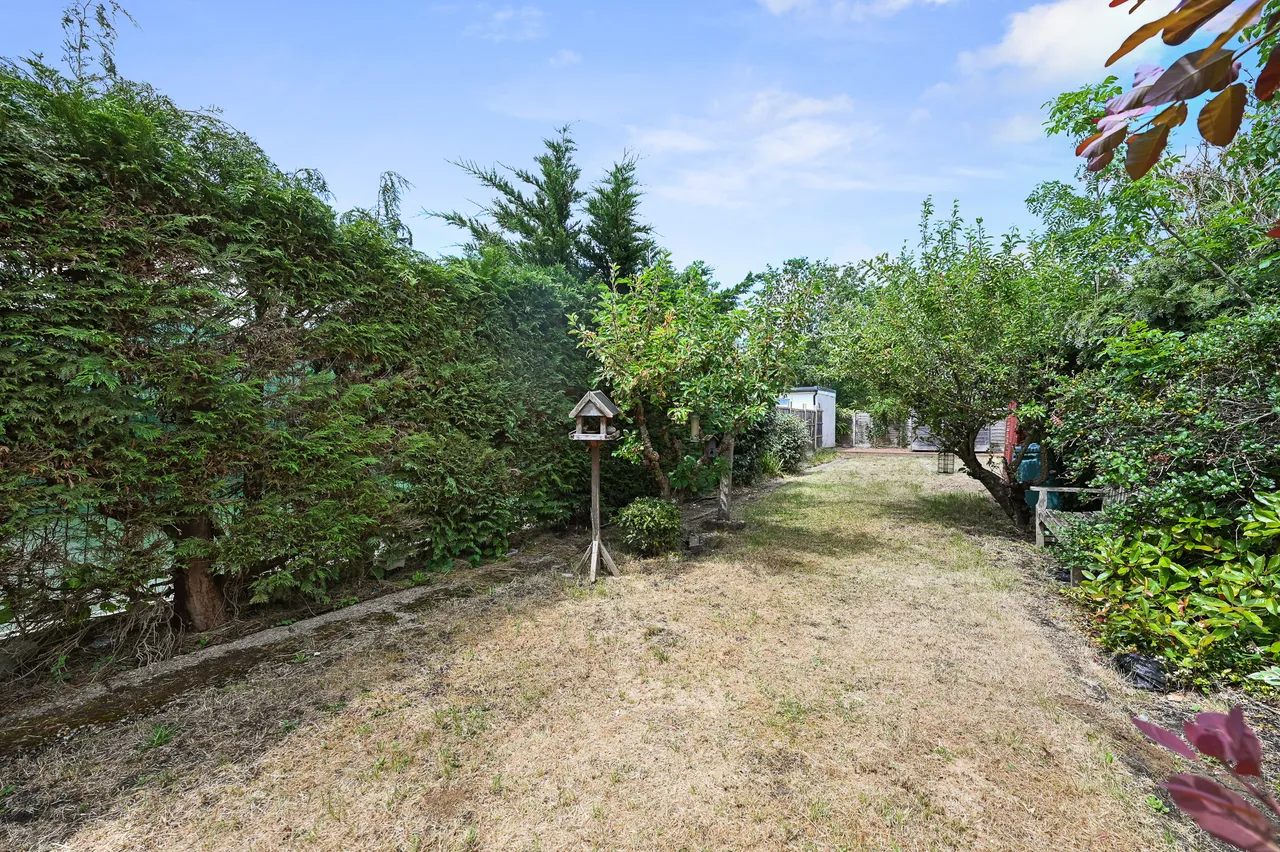 Weald Lane, Harrow, HA3, photo 2