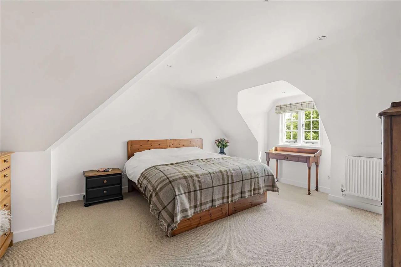 Blackgate Lane, Pulborough, RH20, photo 11
