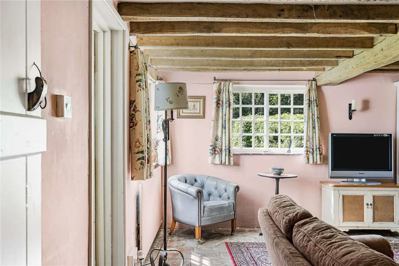 Blackgate Lane, Pulborough, RH20, photo 4