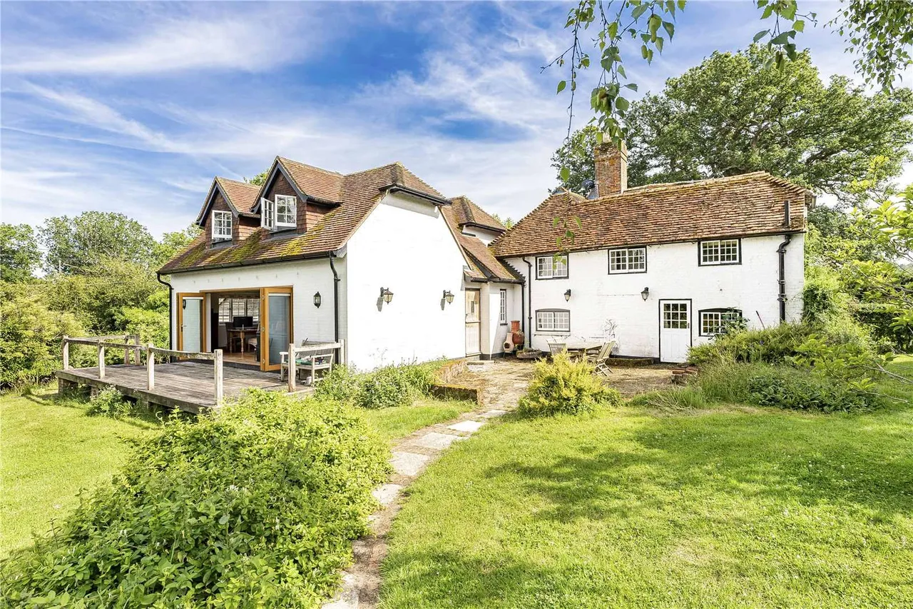 Blackgate Lane, Pulborough, RH20, photo 19
