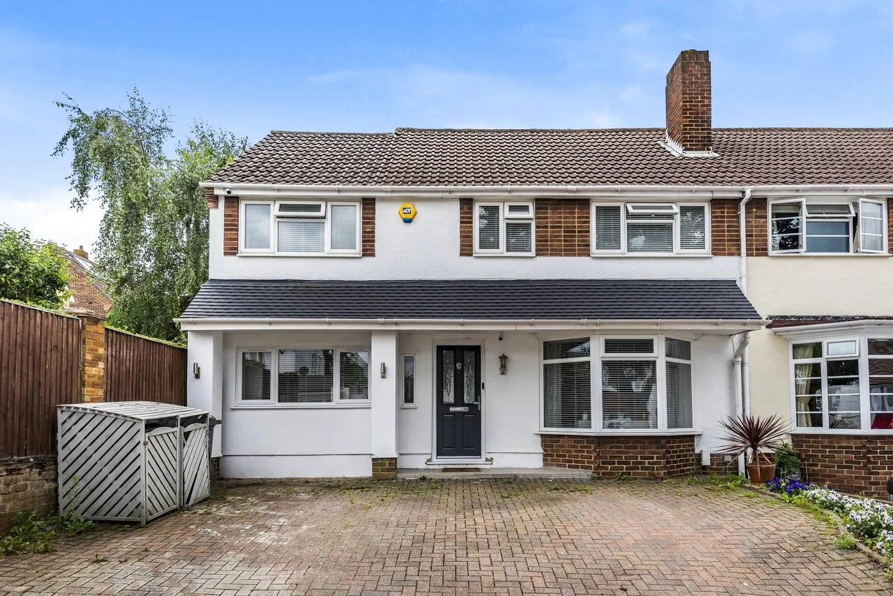 5 bed house for sale, Blenheim Road, BR6