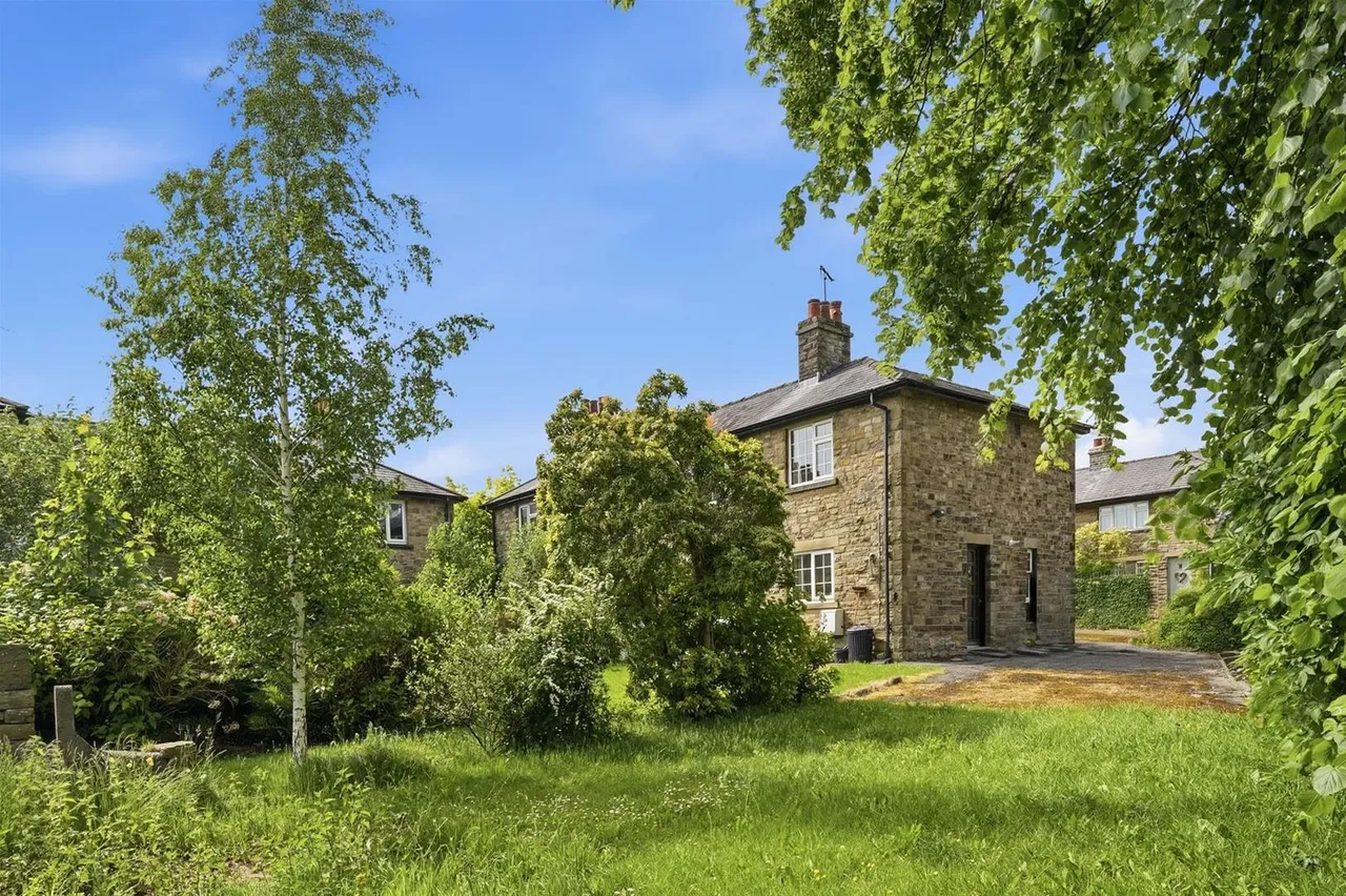 Swanscoe Avenue, Bollington, photo 20