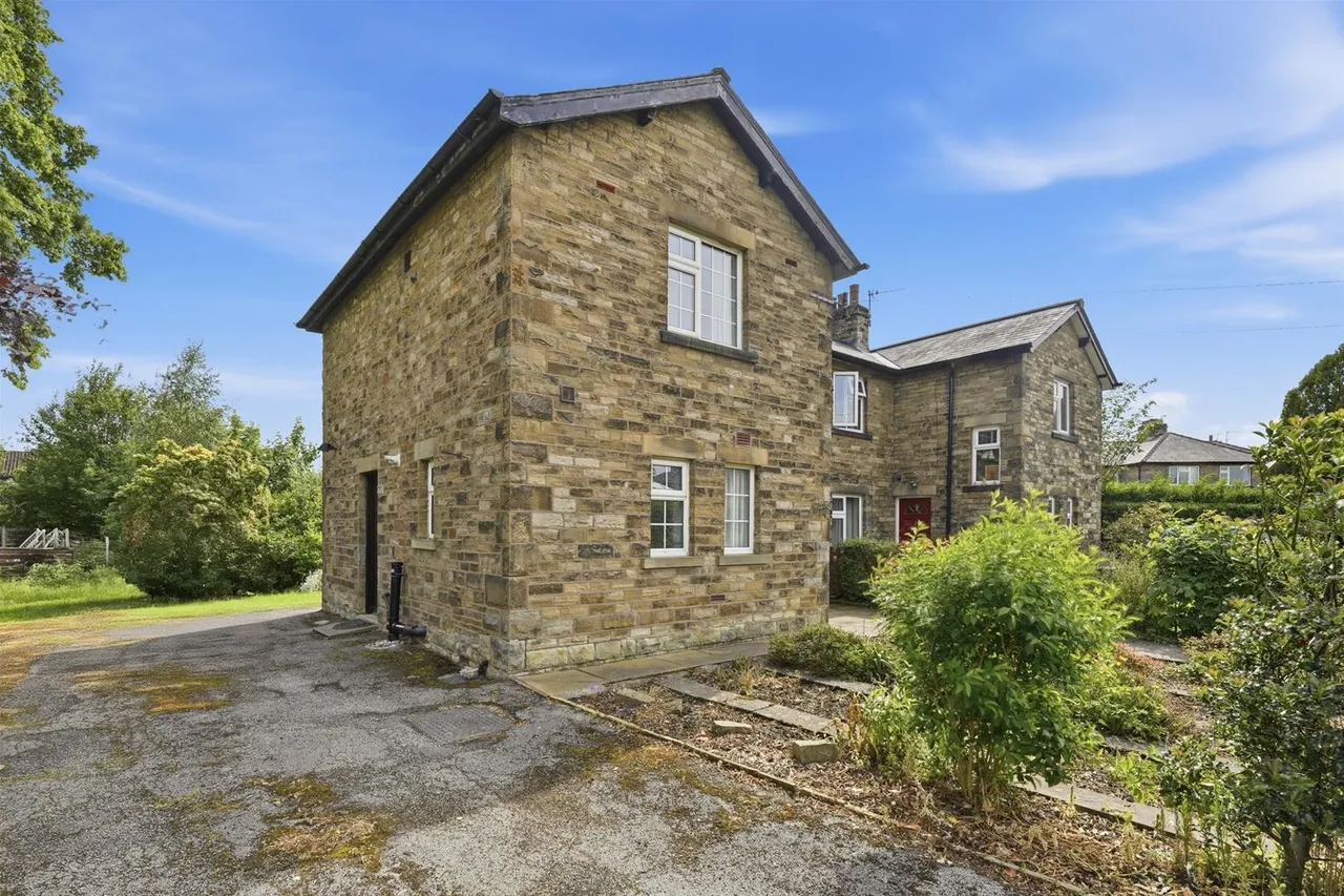 Swanscoe Avenue, Bollington, photo 18