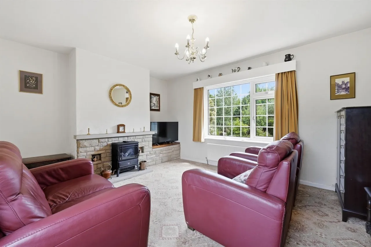 Swanscoe Avenue, Bollington, photo 2