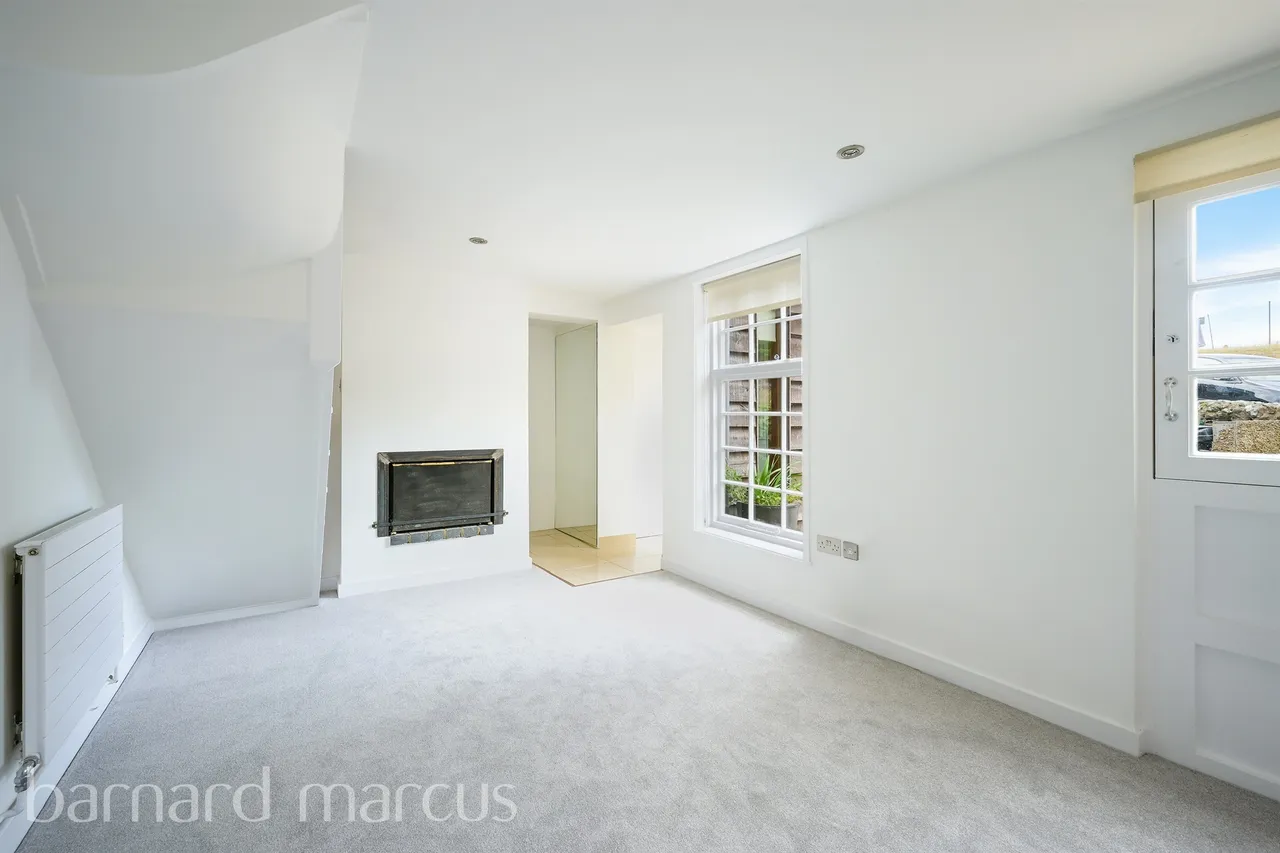 Cotmandene, Dorking, RH4, photo 5