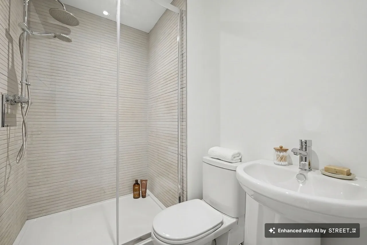 Macdonald Road, Wyken, CV2, photo 5