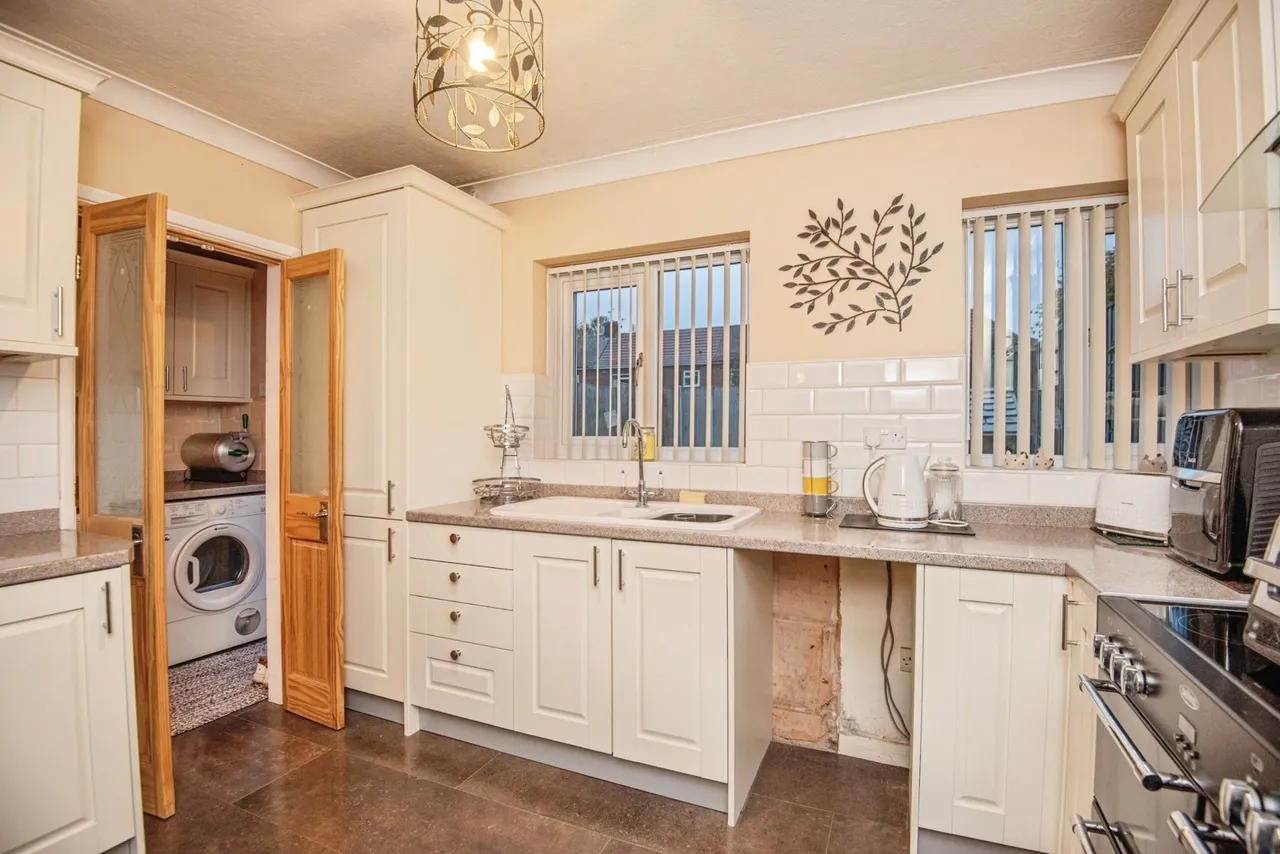 Wheatley Hall Road, Doncaster, South Yorkshire, DN2, photo 6
