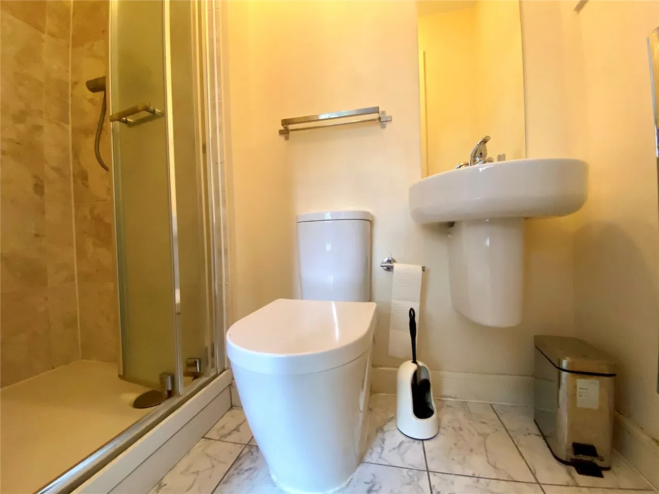 Beverley House, Wallis Square, Farnborough, GU14 7GR, photo 7