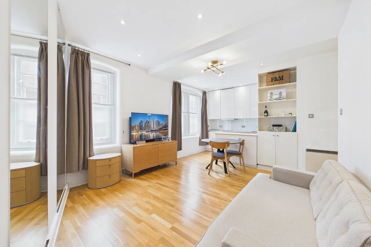 1 bed property for sale, Ambrosden Avenue, Westminster, SW1P