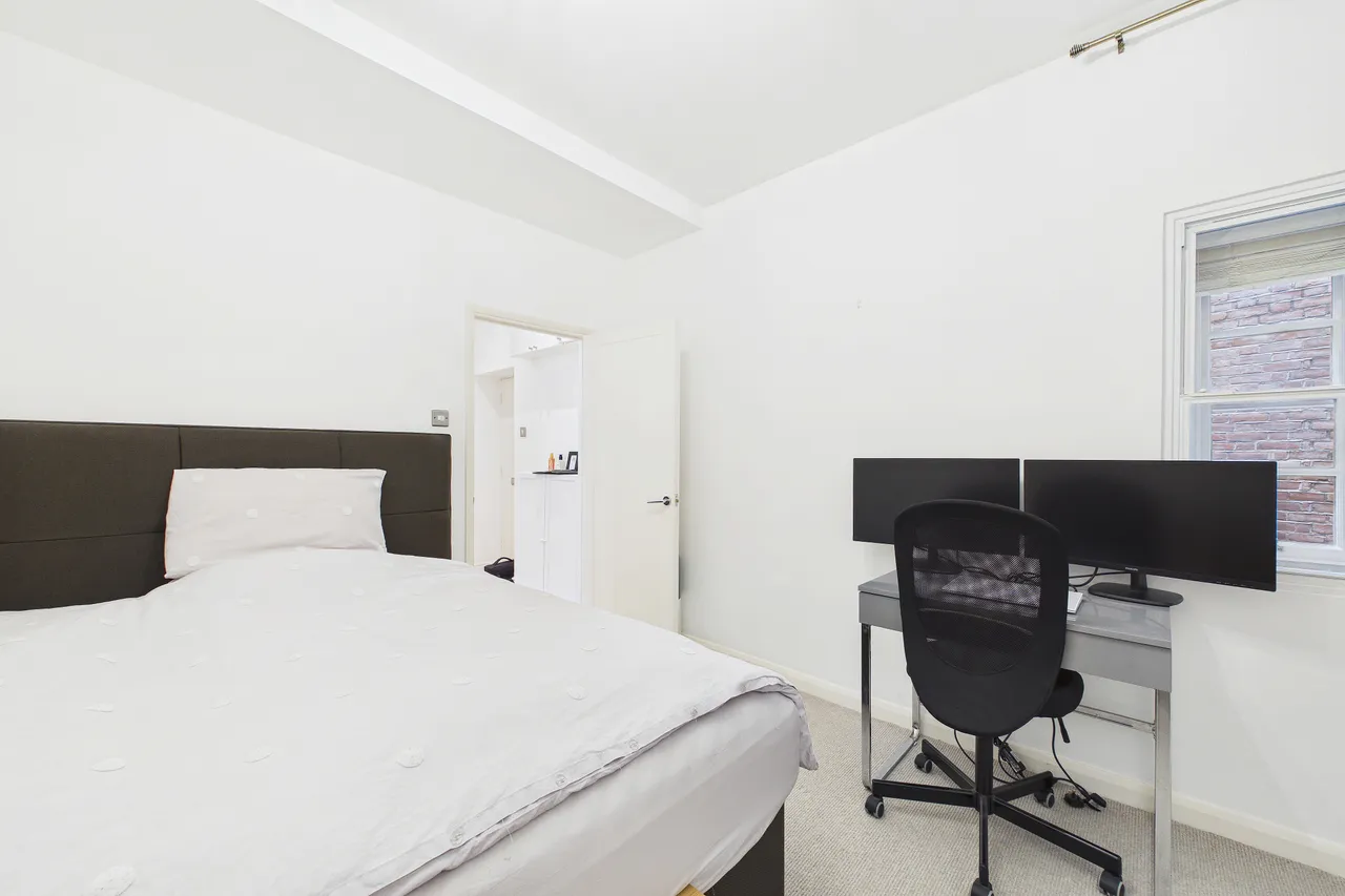 Ambrosden Avenue, Westminster, SW1P, photo 6