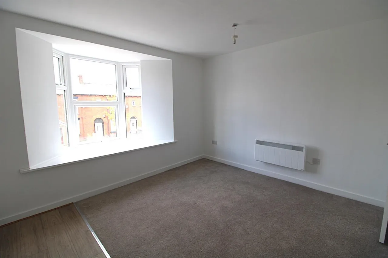 Duke Street, Failsworth, M35, photo 3