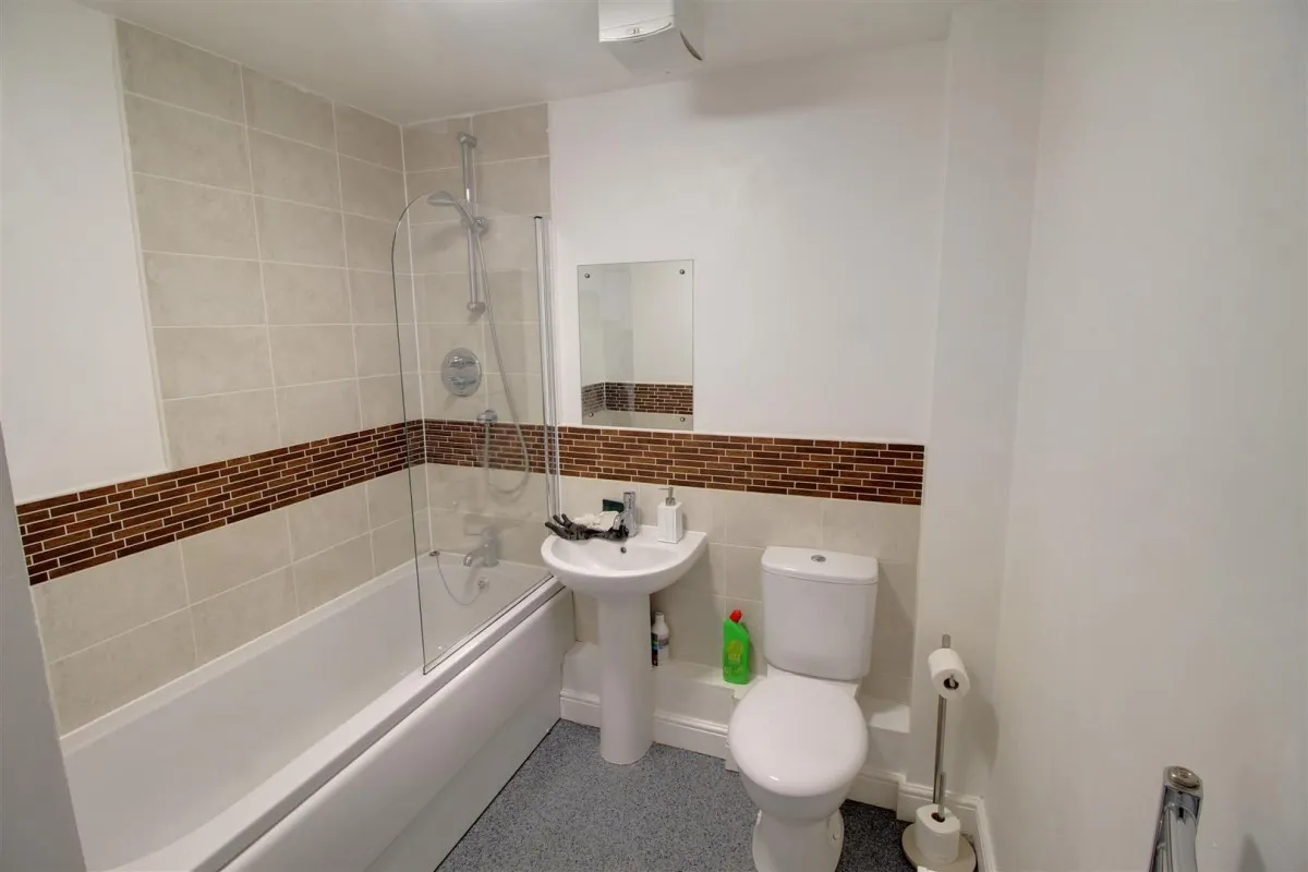 Stokes Mews, Newent, GL18, photo 6