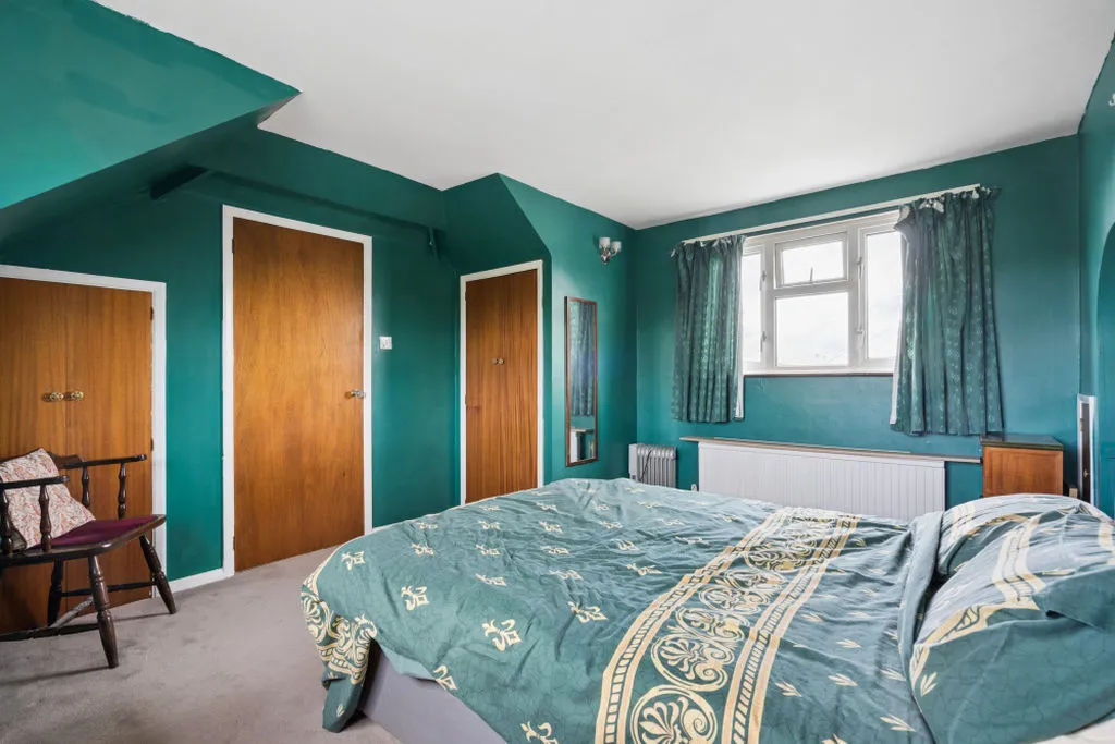 Lower Ridge, Bourne End SL8 5BL, photo 17