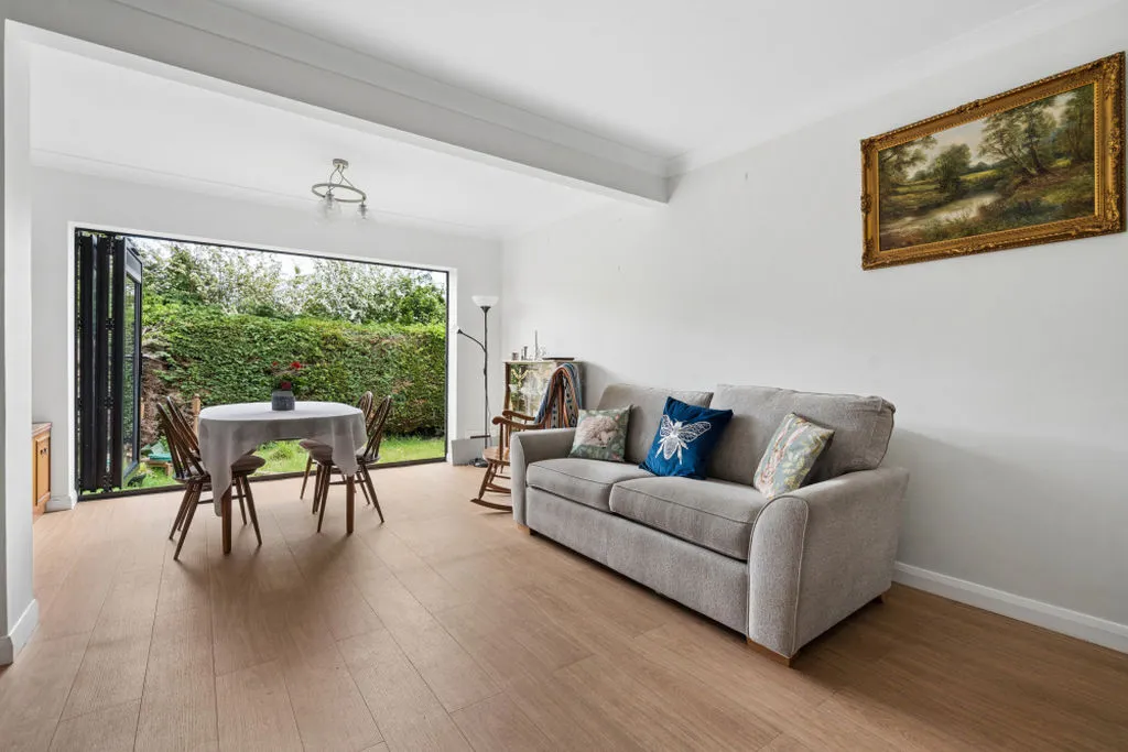 Lower Ridge, Bourne End SL8 5BL, photo 8