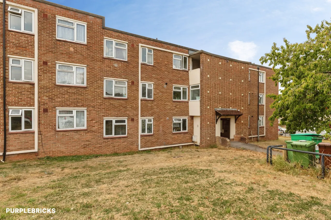 2 bed flat for sale, Butterfield Road, Bristol, BS10