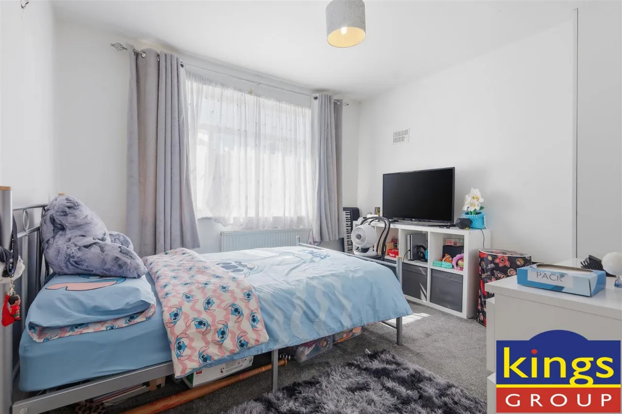 Felixstowe Road, Edmonon, N9, photo 15