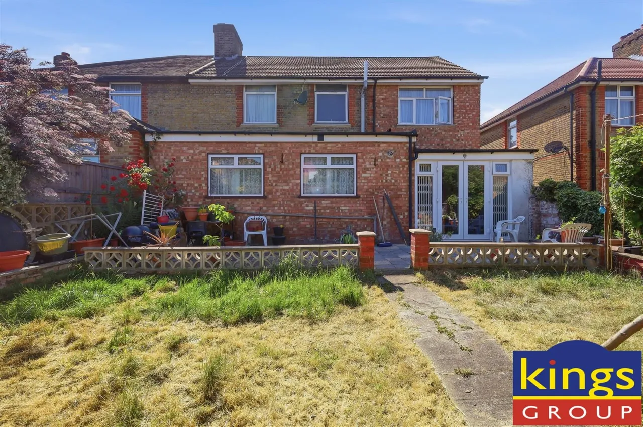 Felixstowe Road, Edmonon, N9, photo 19
