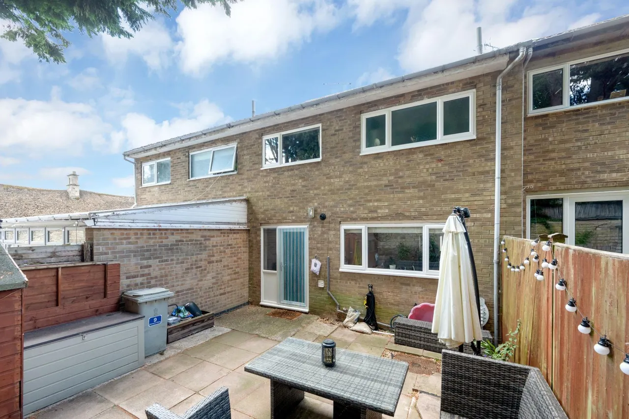 Deweys Close, North Luffenham, LE15, photo 11