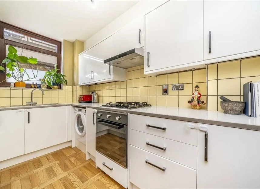 St Johns Estate, Hoxton, N1, photo 4