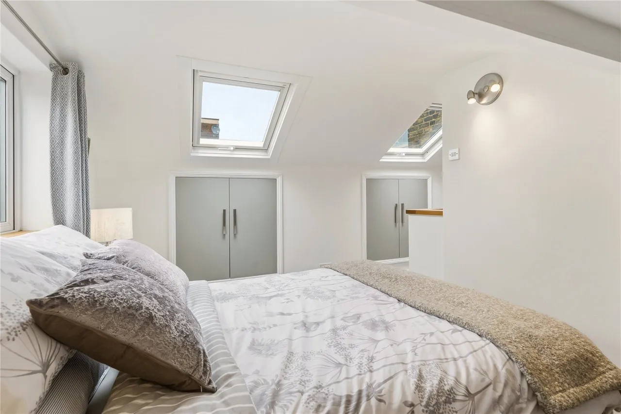 Chatham Road, London, SW11, photo 11
