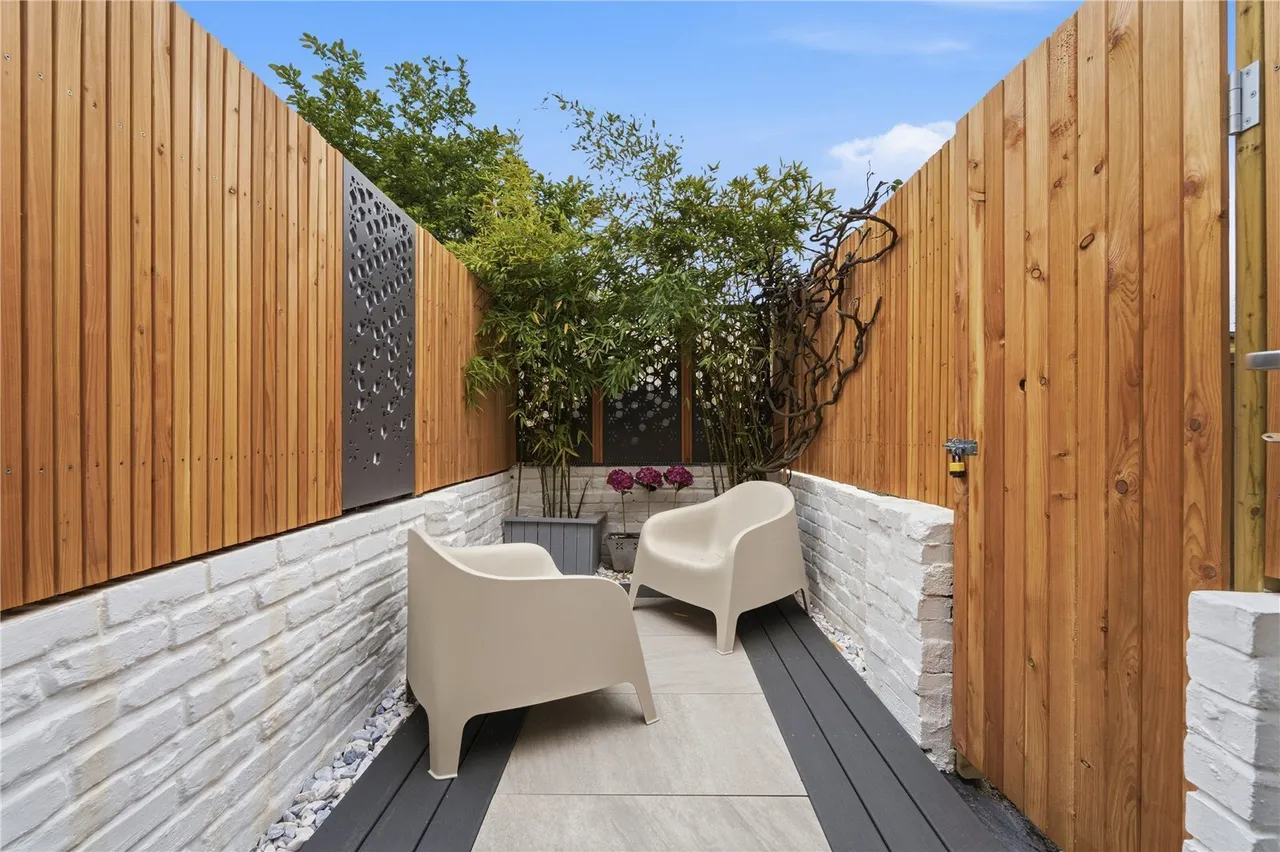 Chatham Road, London, SW11, photo 8