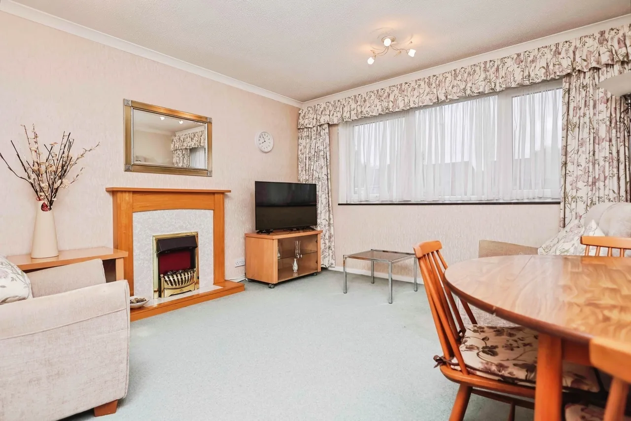 1 bed flat for sale, Welshmans Hill, Sutton Coldfield, B73