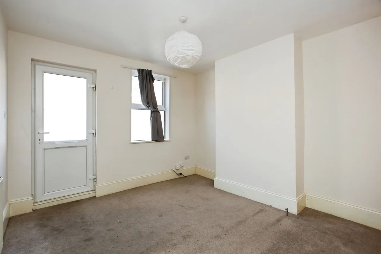 Lodge Road, Tonbridge, TN9, photo 14
