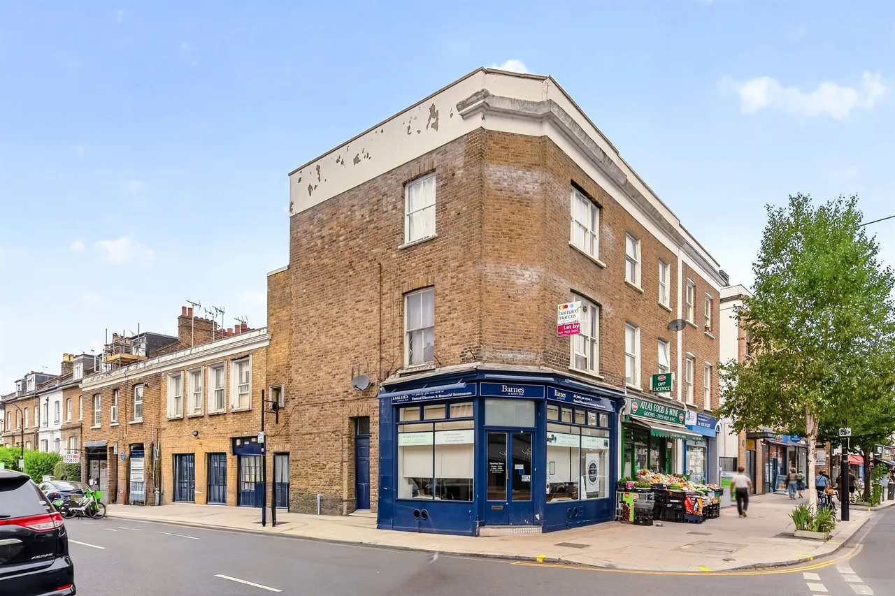 Askew Road, London, W12, photo 7