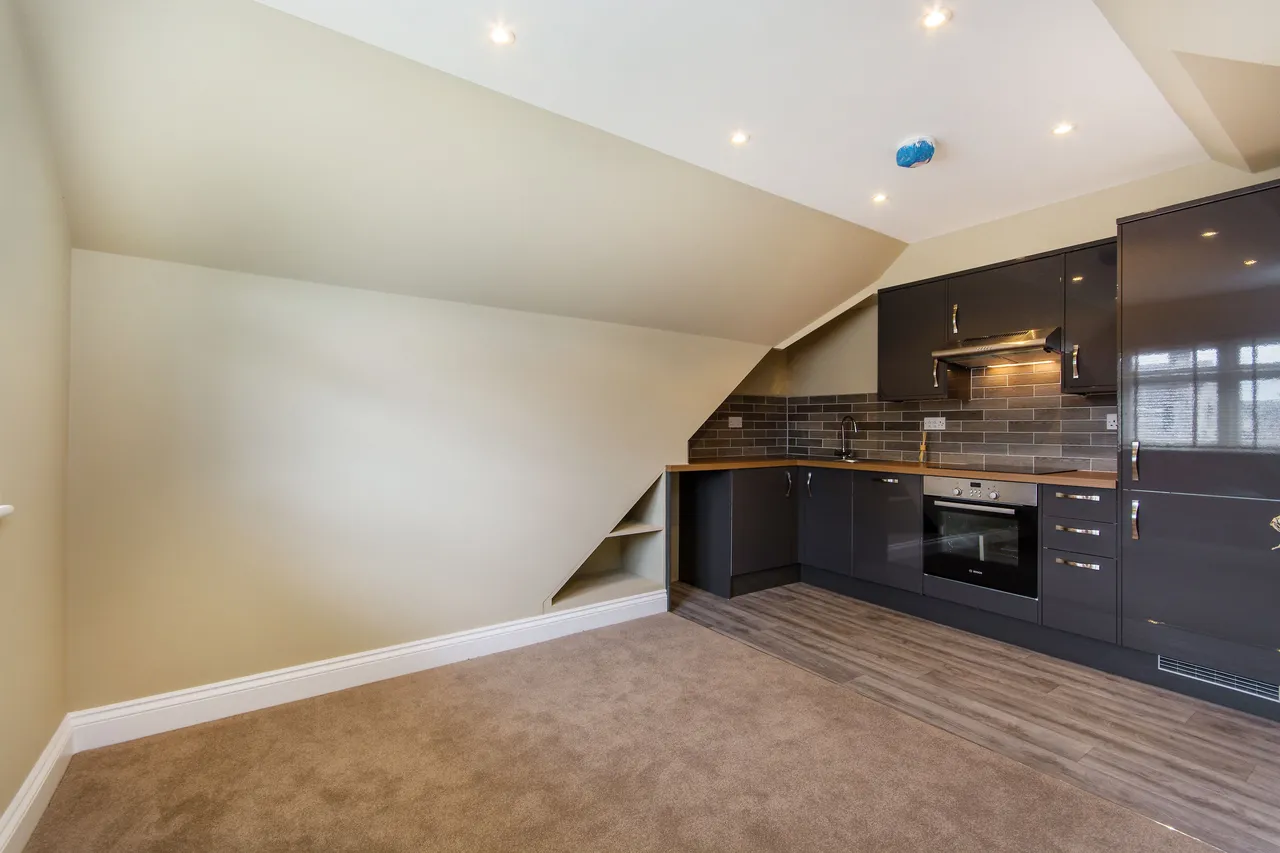 Flat 4, 2 Mansfield Road, Croydon, photo 6