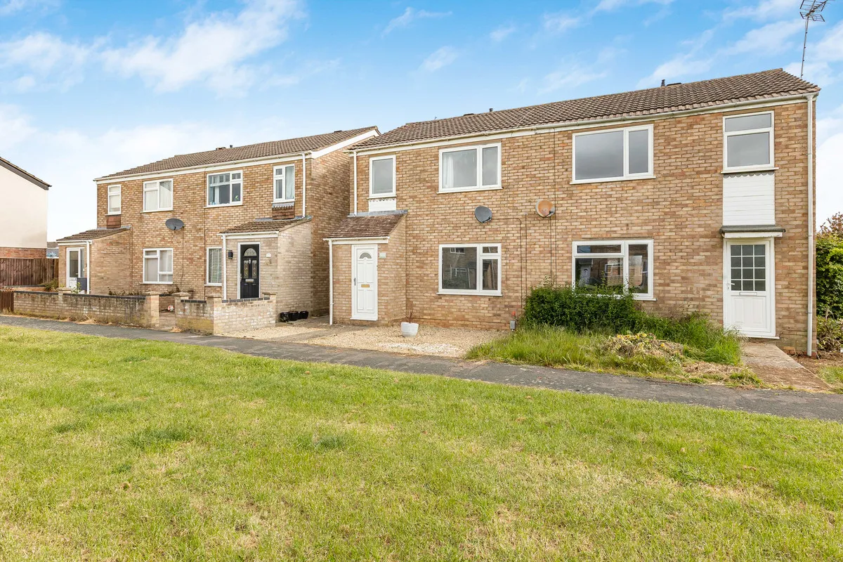 3 bed house for sale, Austen Walk, Bicester