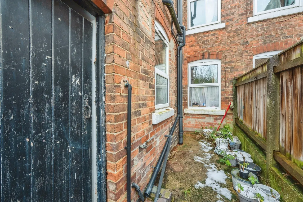 St. Thomas Road, Derby, DE23, photo 17