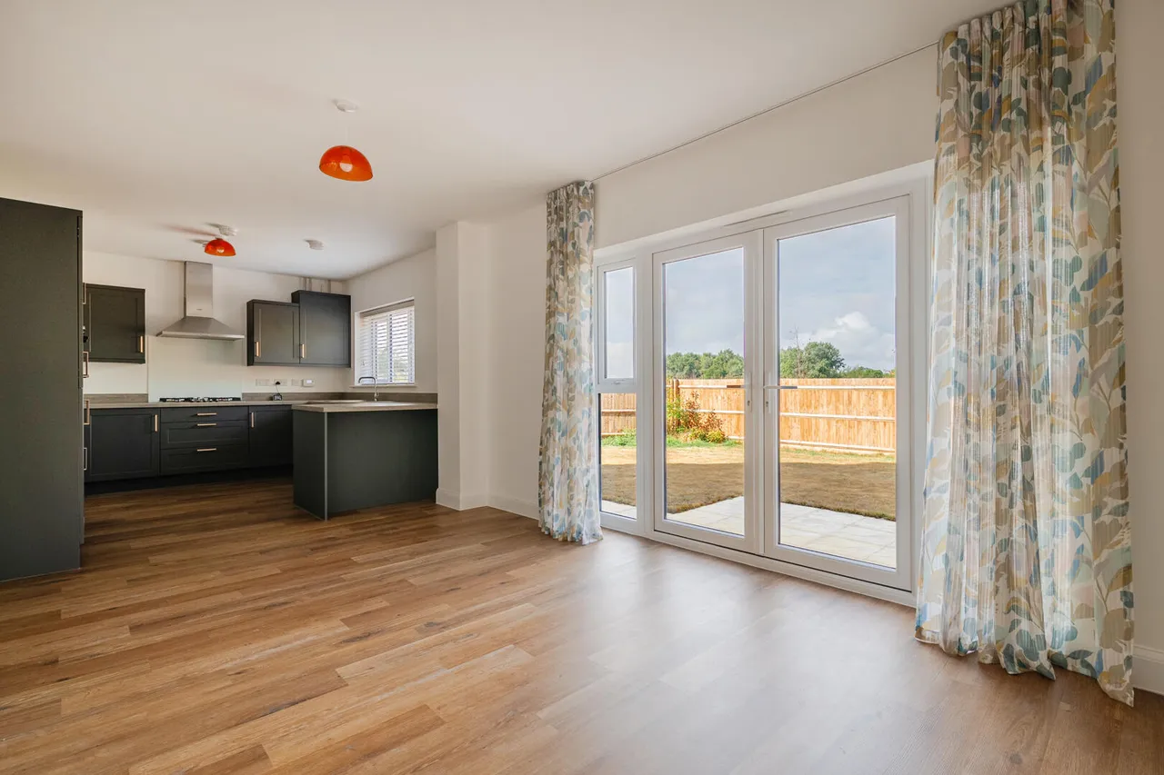 Burton Drive, Devizes, SN10, photo 5