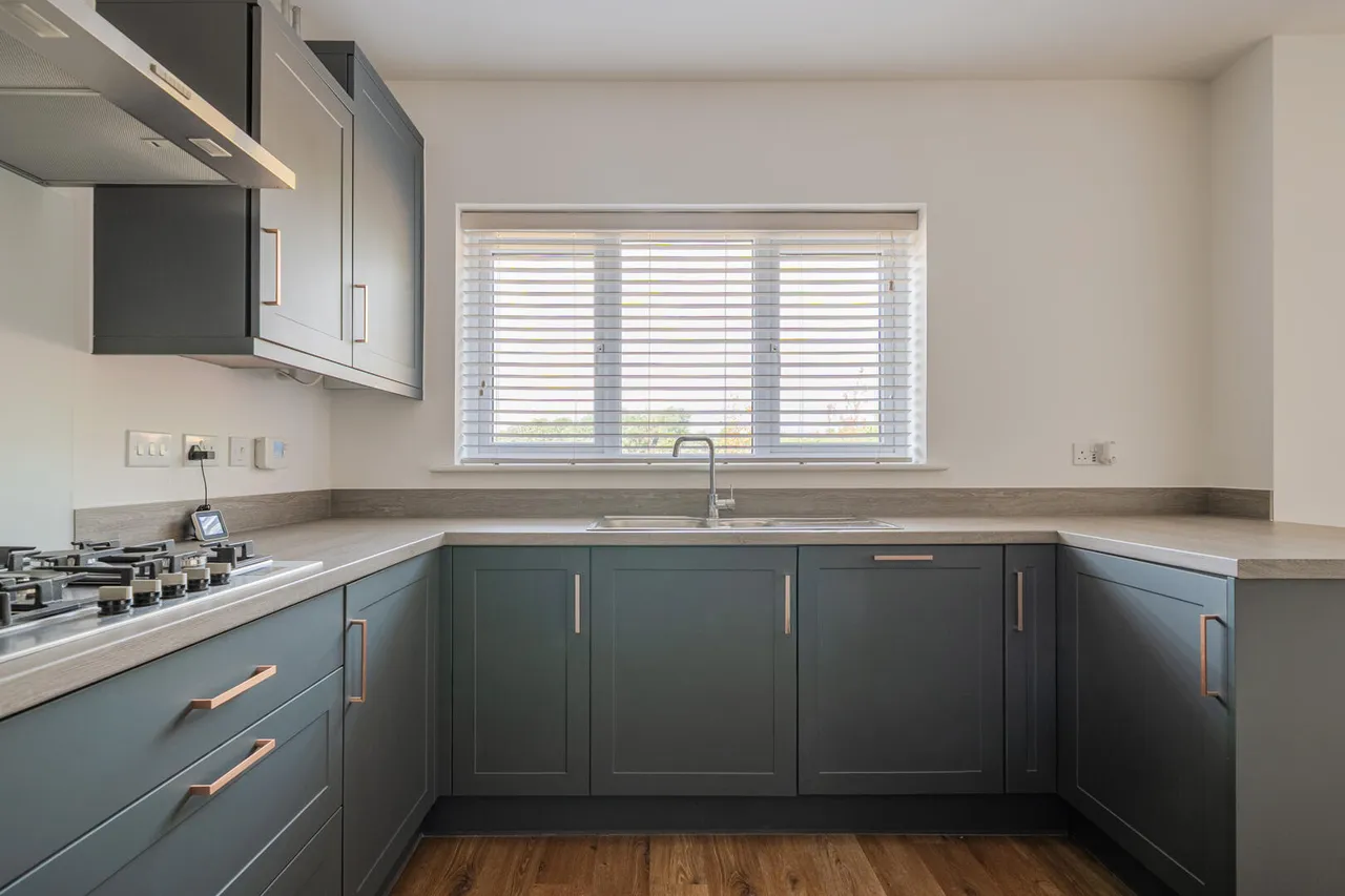 Burton Drive, Devizes, SN10, photo 8