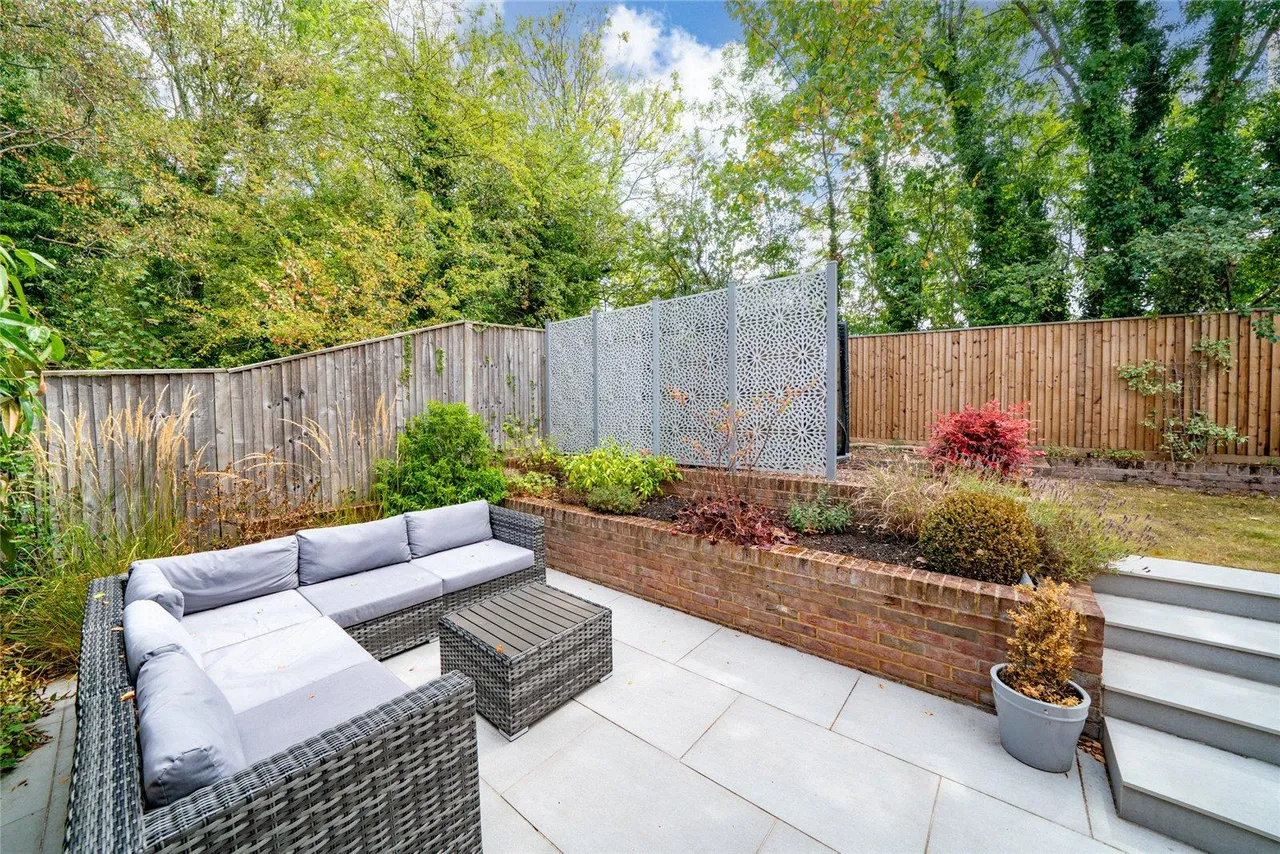 Heron Close, Wheathampstead, AL4, photo 14