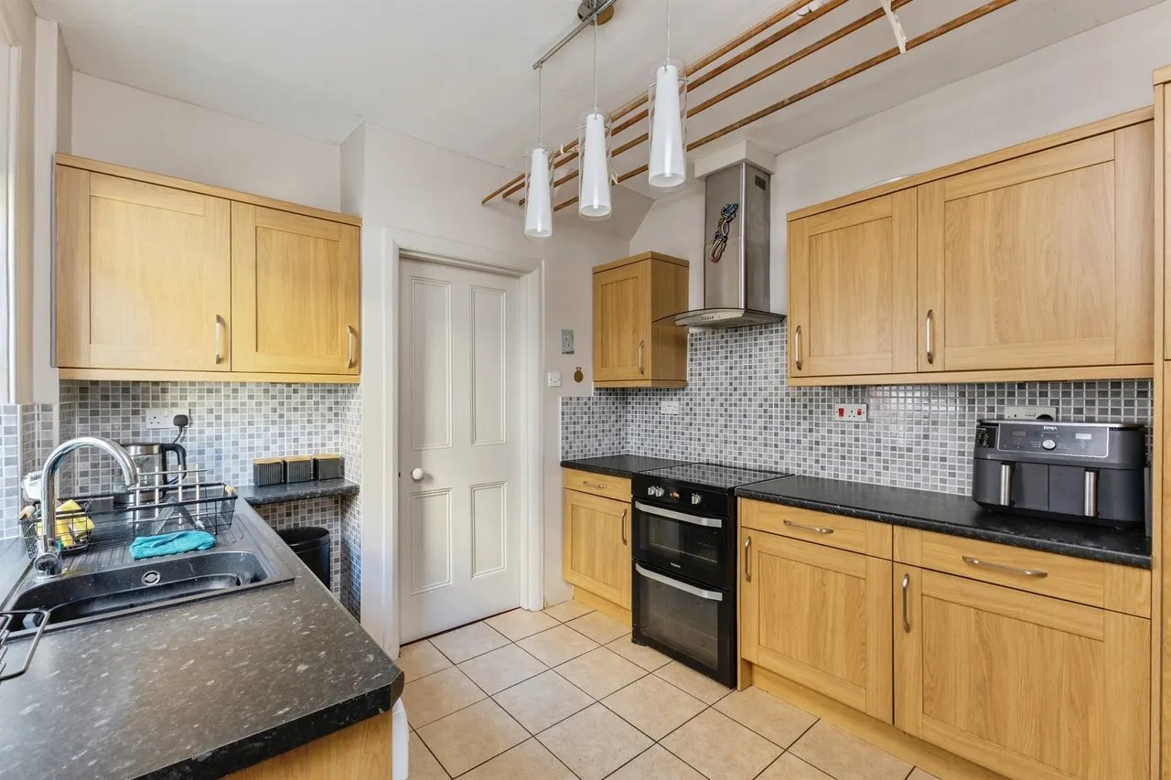 Plymouth Road, Buckfastleigh, TQ11, photo 6