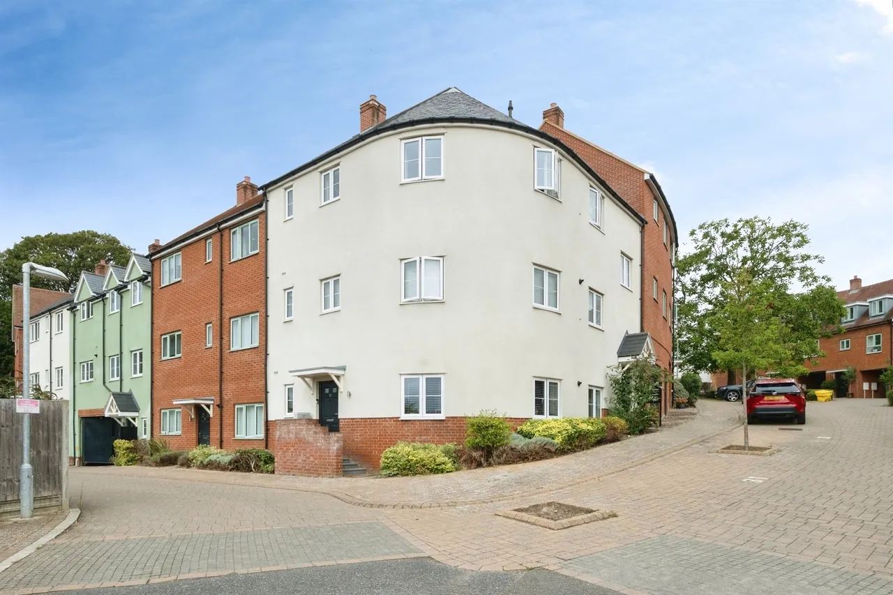 1 bed flat for sale — Summerhouse Hill, Buckingham