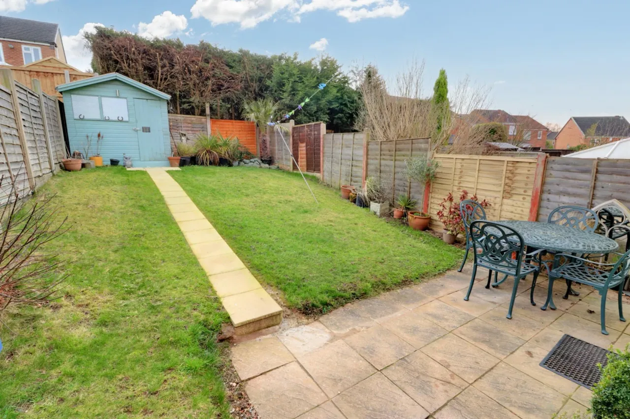 Holt Crescent, Cannock, photo 9