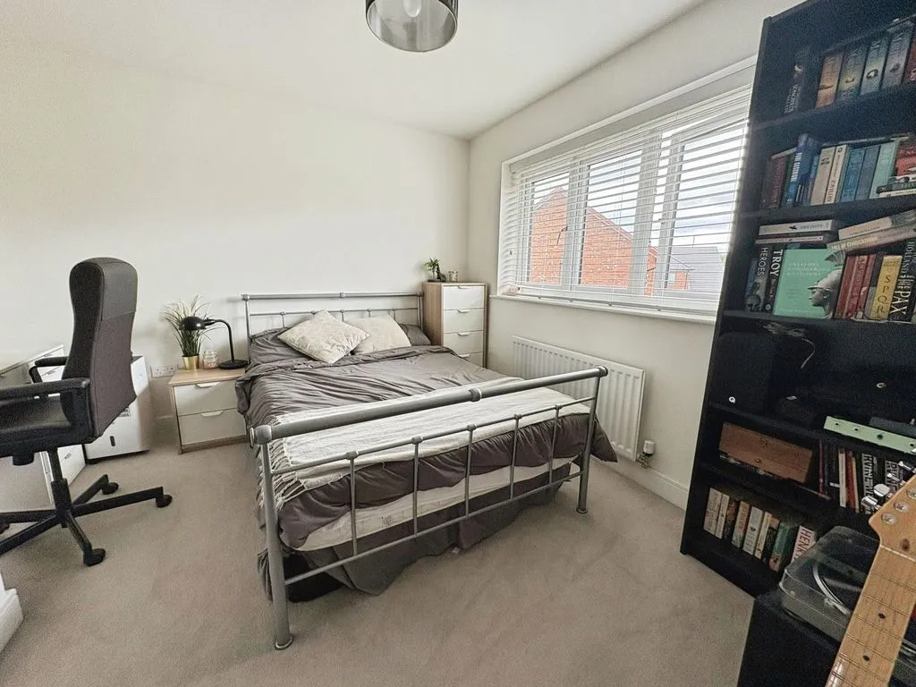 Newcastle Upon Tyne NE12 5AR, NE12, photo 13