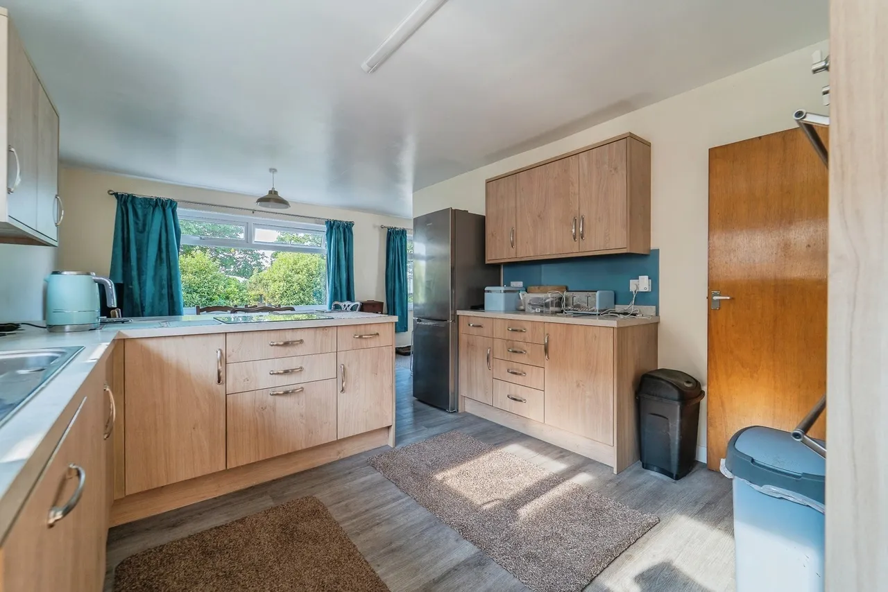 Haven Park Drive, Haverfordwest, SA61, photo 5
