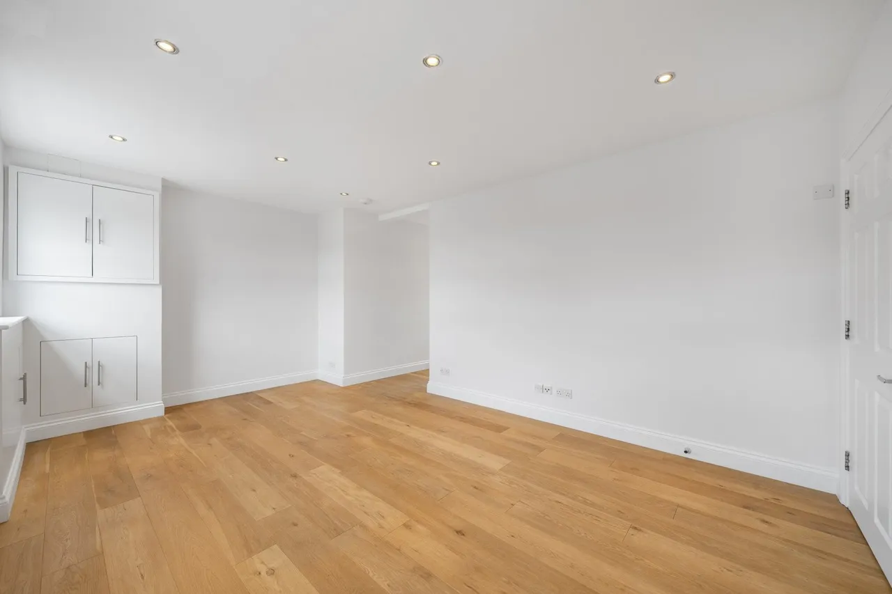 Whateley Road, SE22, photo 9