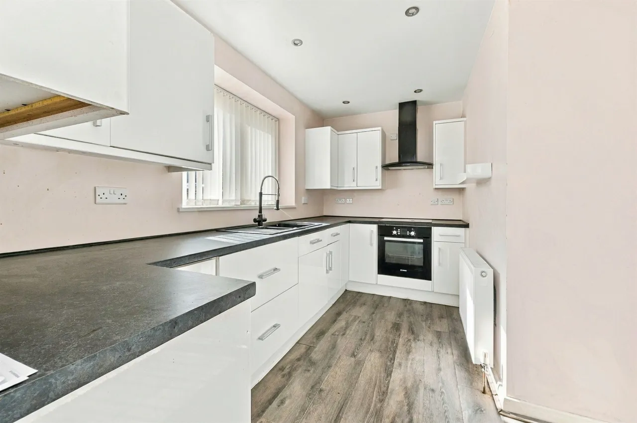 Crowtrees Lane, Brighouse, HD6, photo 2